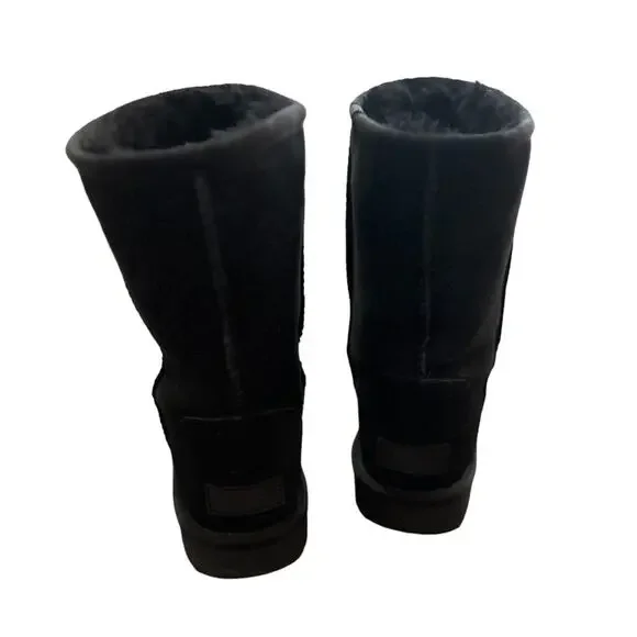 UGG Classic Short II Black Suede Shearling Boots Size 7 - Picture 6 of 12